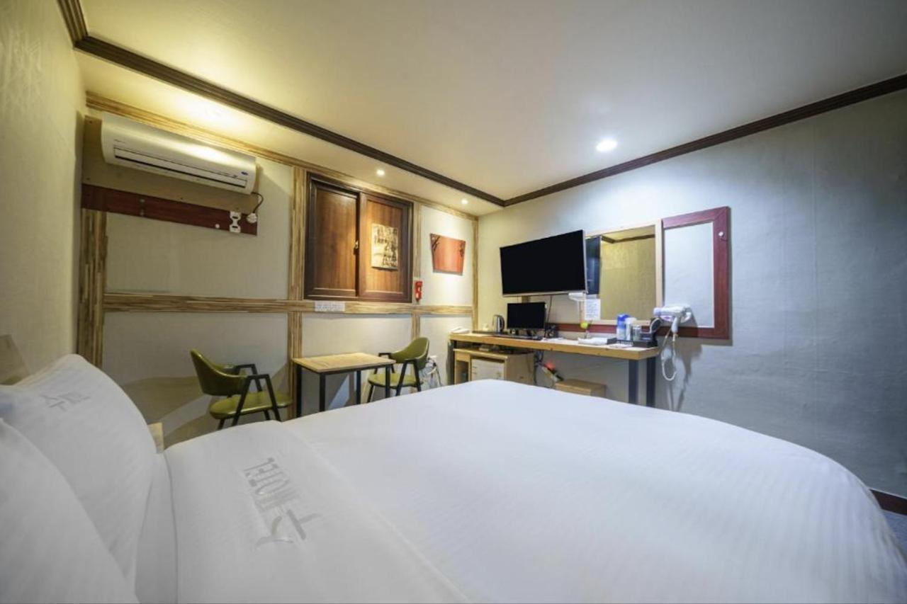 Subiztel Motel Pohang Luaran gambar